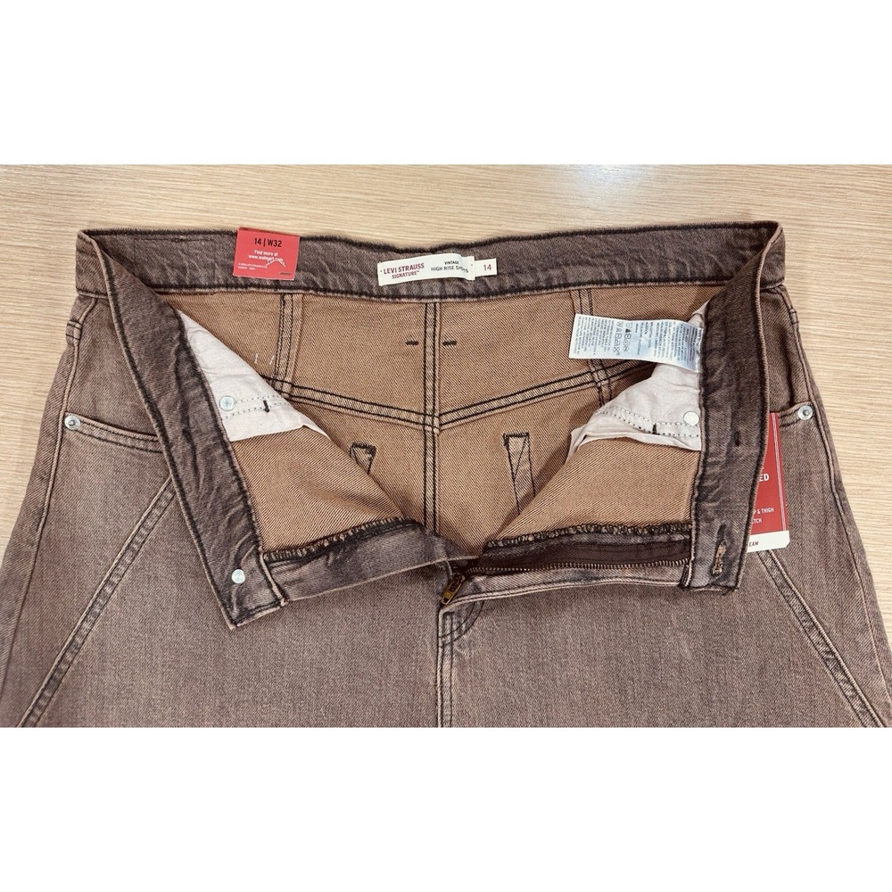 NWT Levi Strauss Women A-Line Shorts High Rise Size 14/32W Faded Brown Gray Wash - Picture 4 of 11